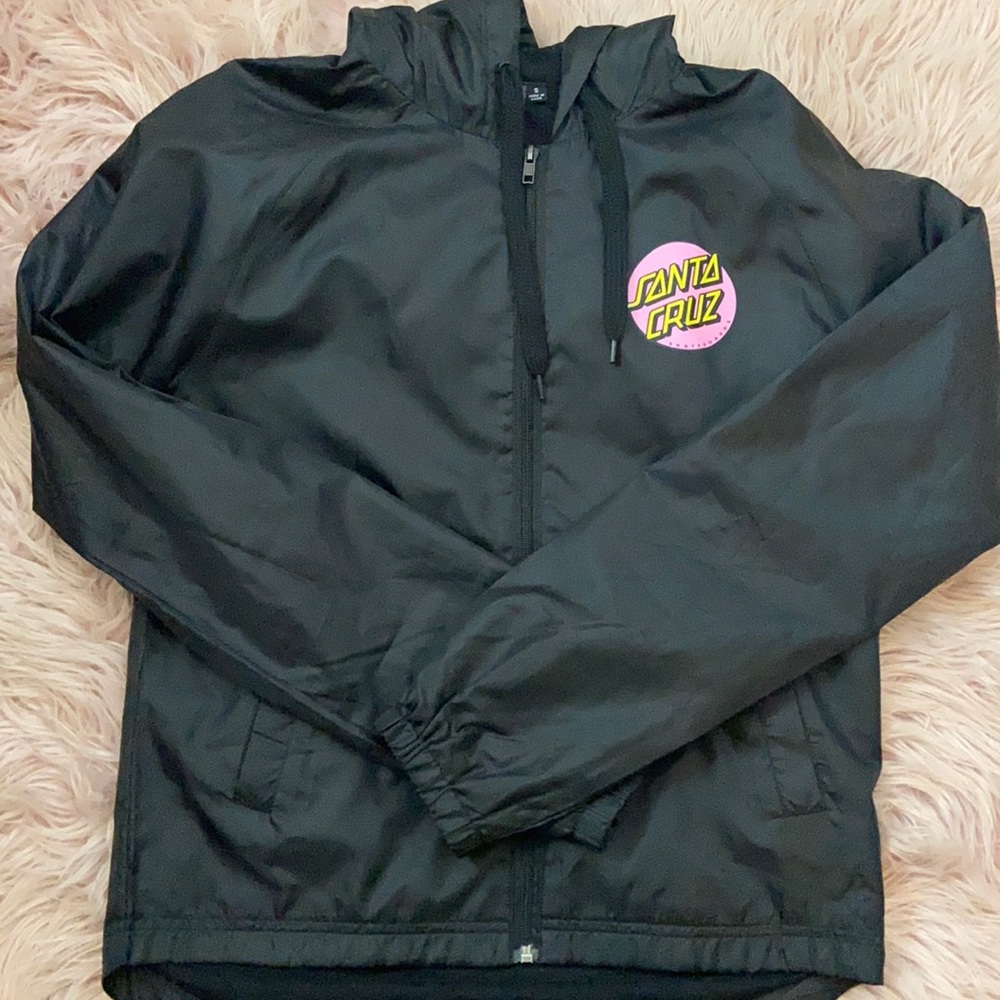 Size Small Santa Cruz Windbreaker